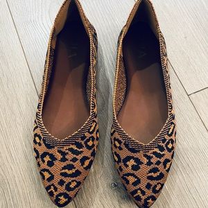 MIA Leopard Stretchy Flats (Women’s 6)